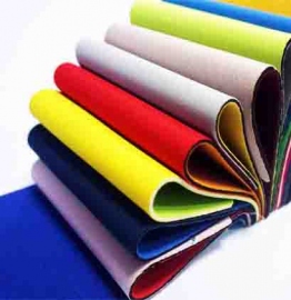 我們生活中哪些常用的物品是用潛水料制成的呢？